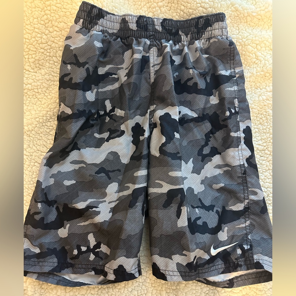 🔥 4/$50 Nike Kids Camo Shorts - Black and Gray